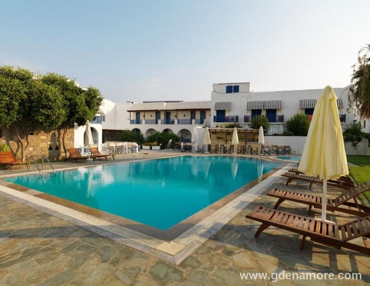 Hotel Polos 3* Paros